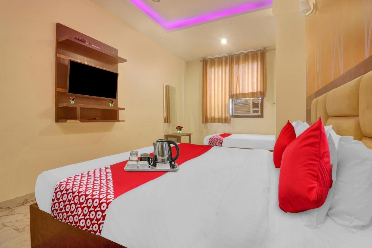 Hotel O Prince Home Stay Near Ambience Mall New Delhi Exterior photo